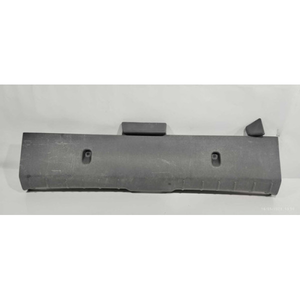 Moldura Porta Malas Batente Citroen C5 2004
