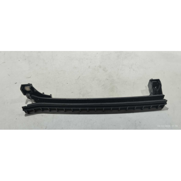 Guia Canaleta Do Vidro Traseiro Direito Fiat Argo Drive 2019 Preto
