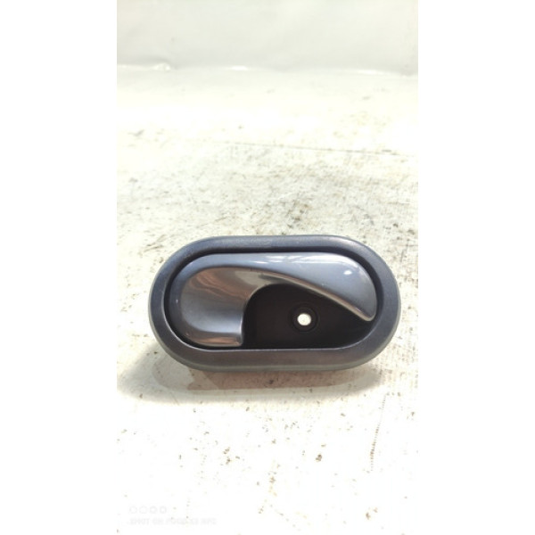 Maçaneta Interna Porta Dianteira Direita Renault Duster 2014 Dianteira