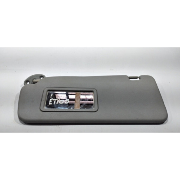 Quebra Sol Lado Direito Toyota Etios 2015