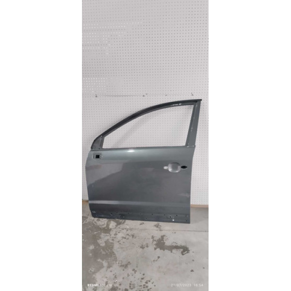 Porta Dianteira Esquerda Chevrolet Captiva 2010 Dianteira Direito Cinza-escuro