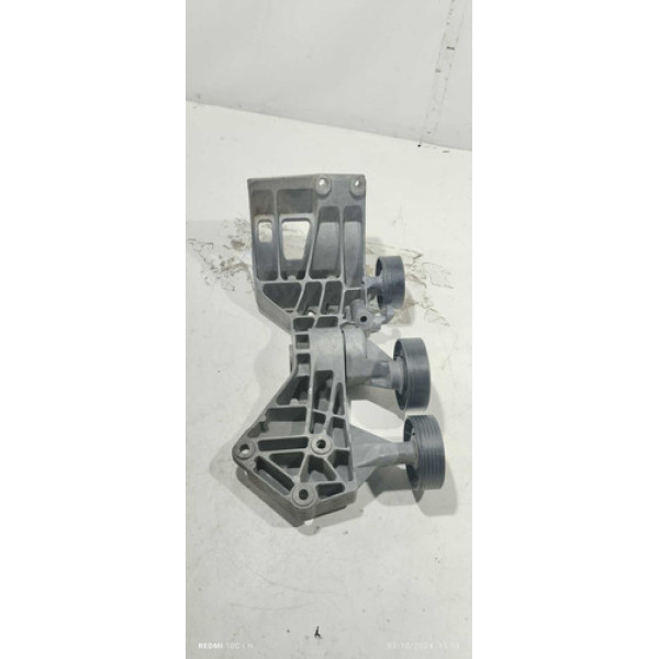 Suporte Do Alternador Mercedes A160 A180 A200 B200 2006