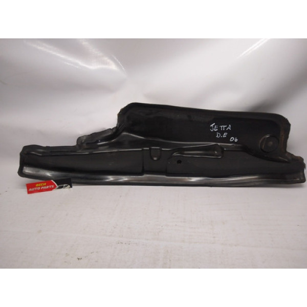 Para Barro Dianteiro Esquerda Jetta 2.5/06 Porta 