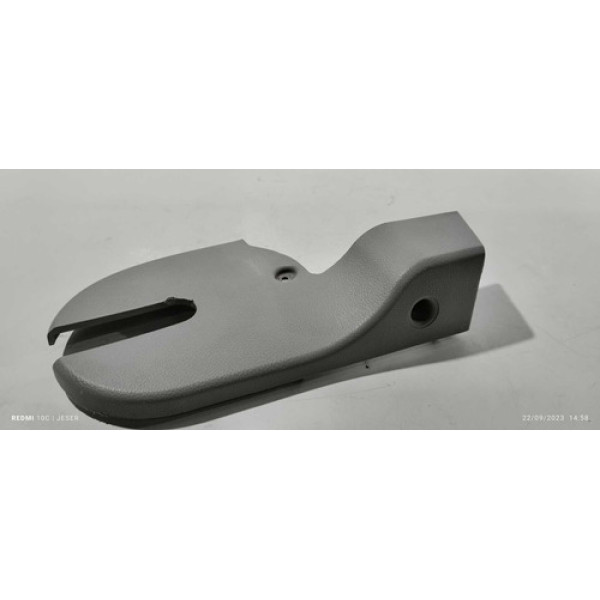 Moldura Do Banco Dianteiro Esquerdo Chevrolet Captiva 2012