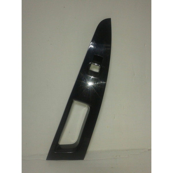 Moldura Trasei Direita Botão Vidro Eletrico Ford Fusion 2014