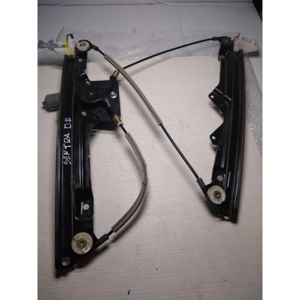 Máquina De Vidro Nissan Sentra 08/12Dianteira Esquerda