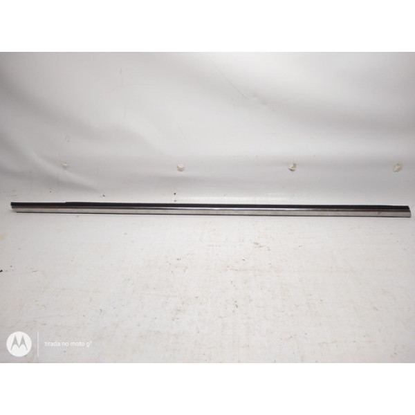 Pestana Externa Dianteira Direita Peugeot 408  Cromada