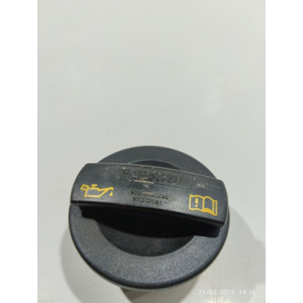 Tampa De Óleo Tiguan Jetta  Preto