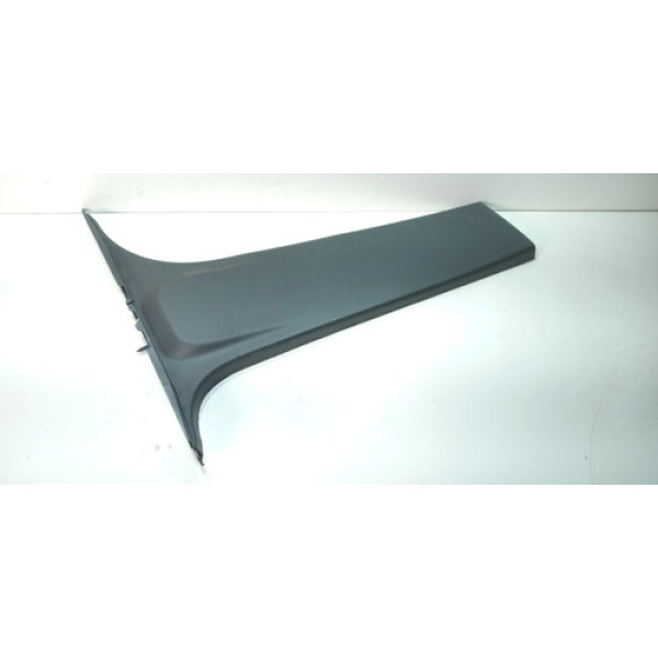 Acabamento Coluna Central Lado Direito Grand Siena 2014