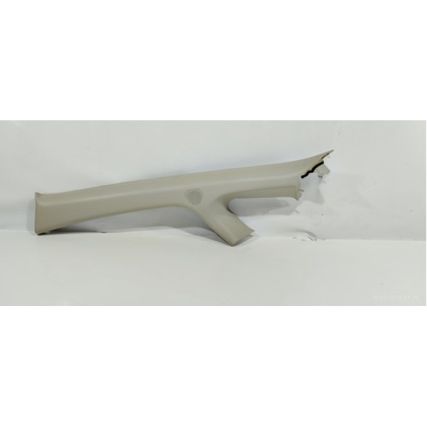 Acabamento Coluna Pára-brisa Lado Esquerdo Nissan Tiida 2010 Creme