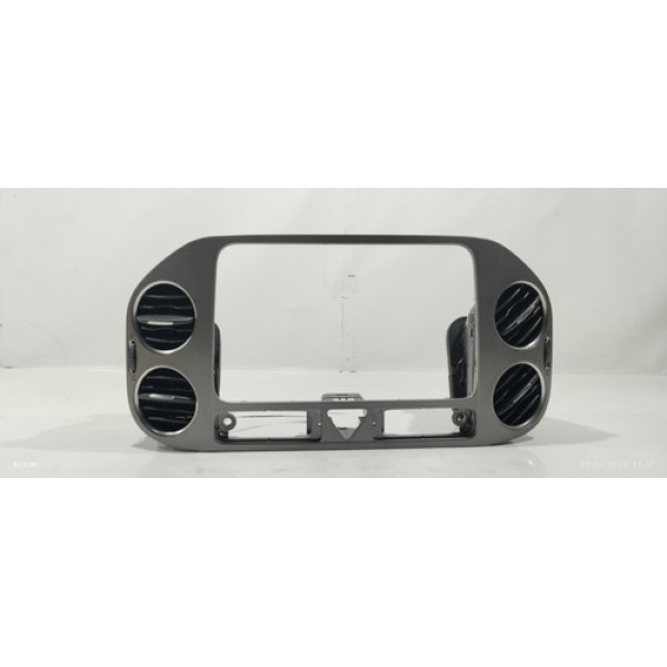 Moldura Central C/ Difusores Volkswagen Tiguan 2012/2016 