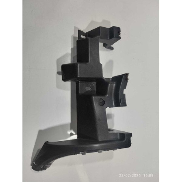 Guia Do Parachoque Traseiro Ld Direito Toro 2021(com Detalhe