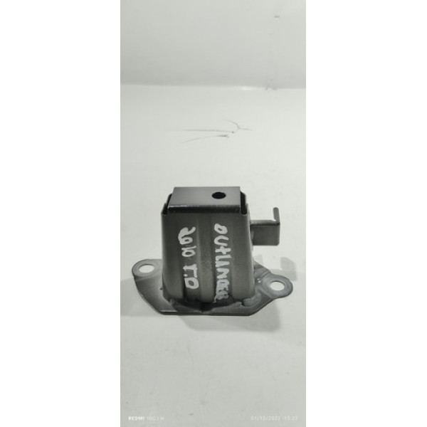 Suporte Da Alma Traseira Direita Mitsubishi Outlander 2010 