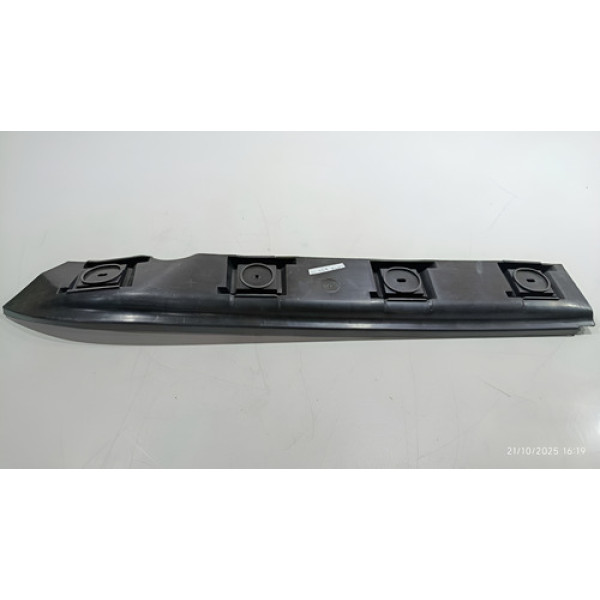 Guia Suporte Do Parachque Traseiro Esquerdo Jetta 2.5 2009