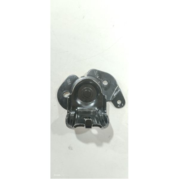 Suporte Do Banco Traseiro Direito Hyundai I30 2012  Preto