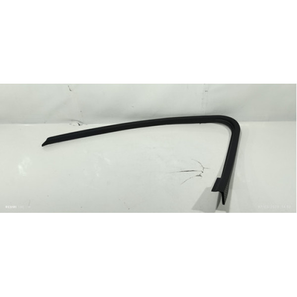Moldura Porta Dianteira Direita Ford Focus 2007 Preto