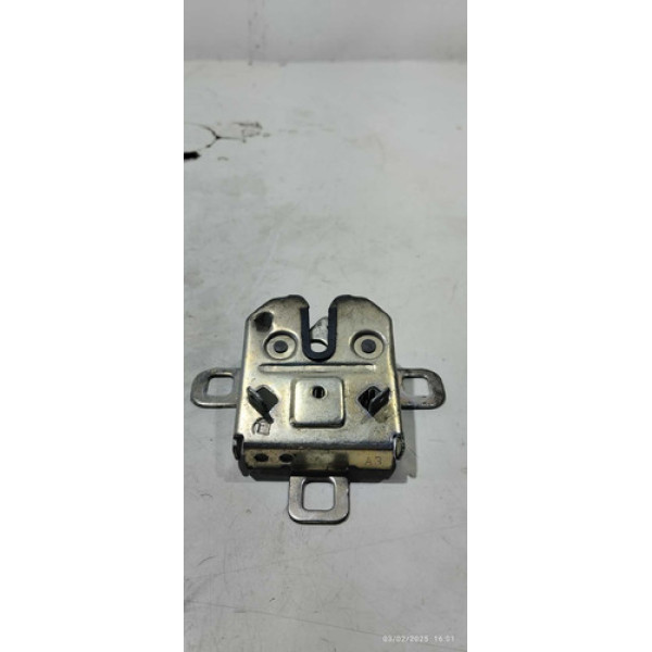 Batente Da Fechadura Do Porta Malas Fiat Mobi 2023