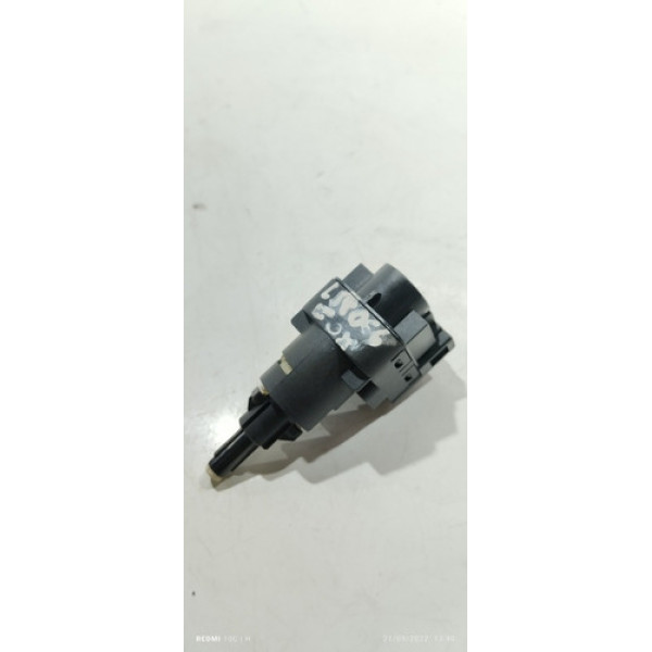 Sensor Interruptor Luz De Freio Volkswagen Cross Fox 2013 