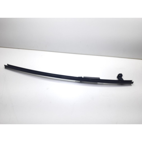 Canaleta Guia Do Vidro Traseiro Direito Tiida Nissan 08 2013