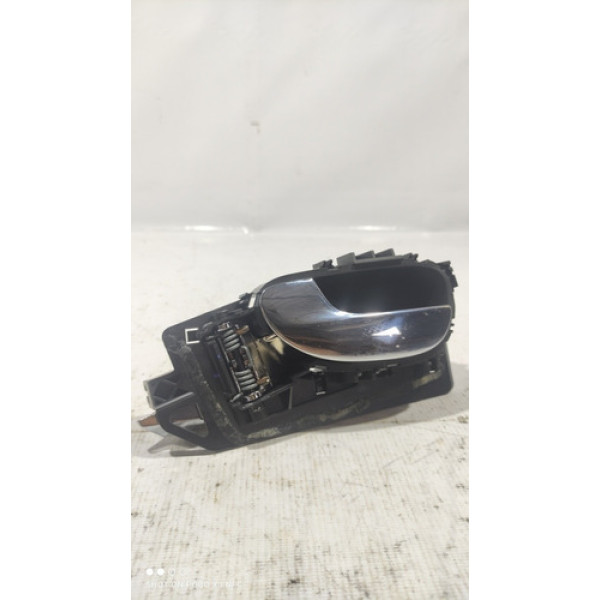 Maçaneta Interna Traseira Esquerda Peugeot 307 2010  Traseira
