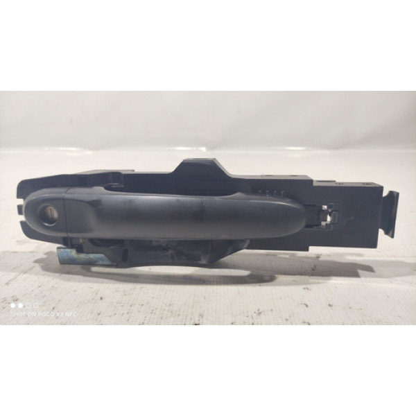 Maçaneta Porta Externa Dianteira Esquerda Nissan March 2017  Preto