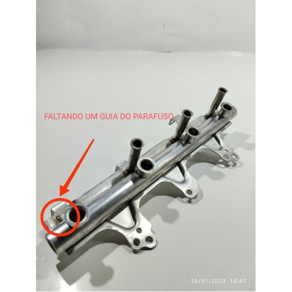 Flauta De Combustível Passat Tiguan 2.0 Tsi 2010(ver Detalhe