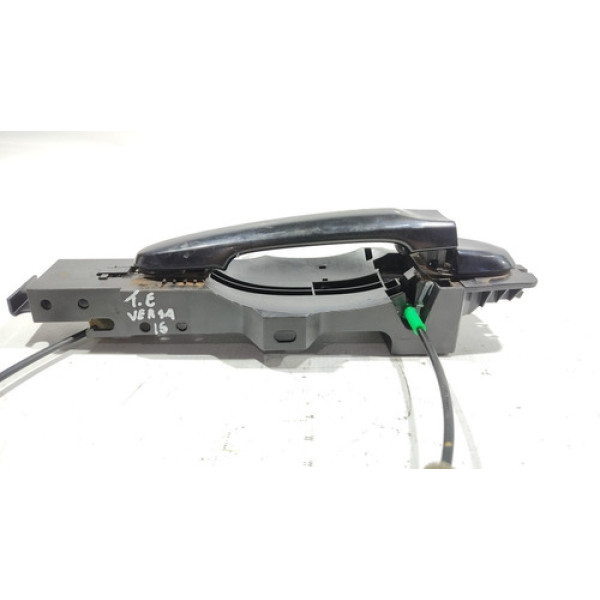 Maçaneta Traseira Esquerda Nissan Versa 2015 Preto