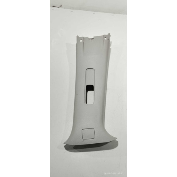 Moldura Direita Da Coluna T Nissan Sentra 2017 Preto