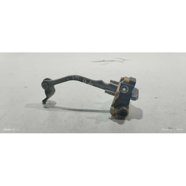 Limitador Porta Traseira Direita Renault Clio 2002