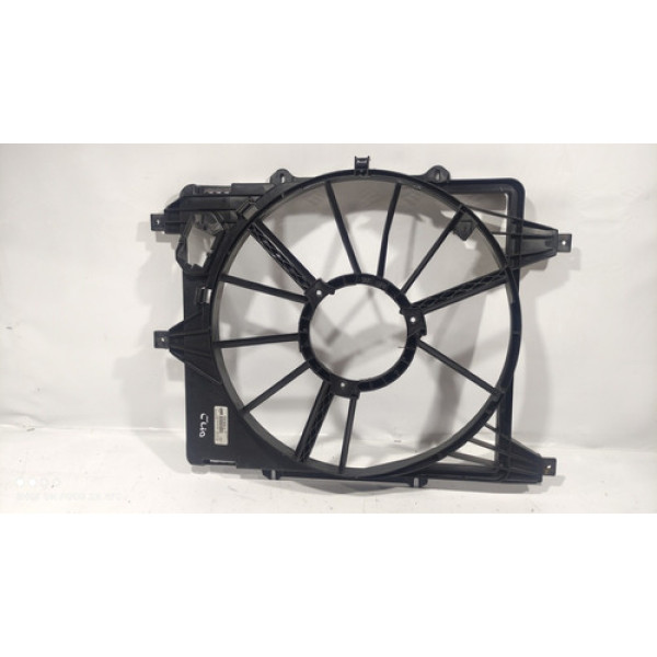 Defletor Ventoinha Renault Clio 2000/2005 8200024055