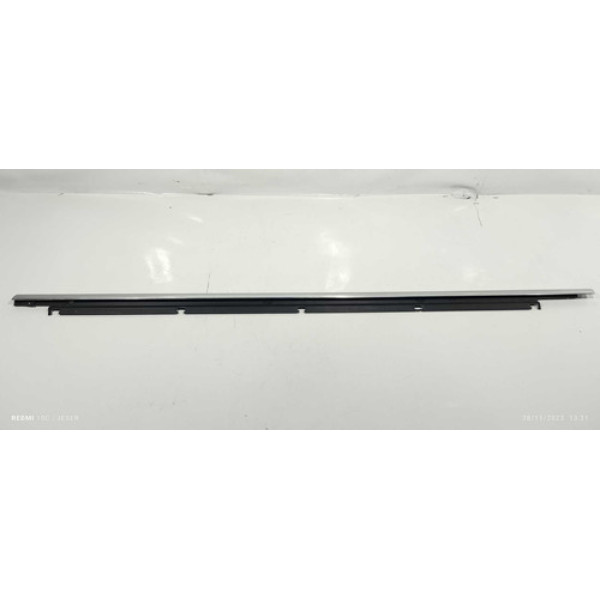 Pestana Externa Traseira Esquerda Volkswagen Jetta 2007 Cromado