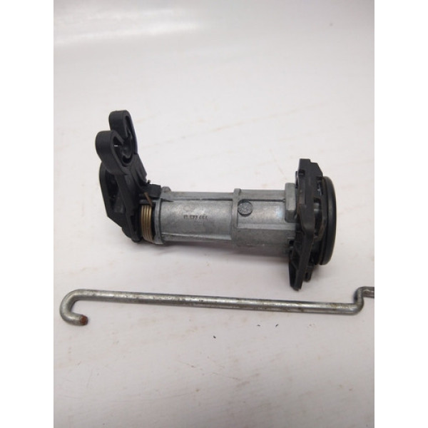 Cilindro Tampa Traseira Gm Onix