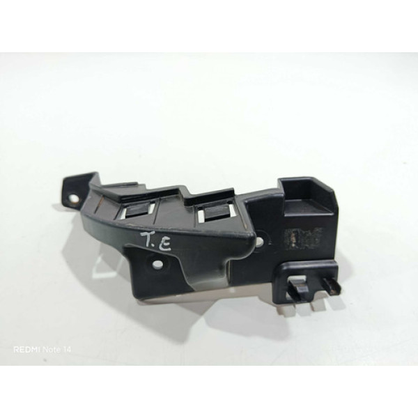 Guia Parachoque Traseiro Esquerdo Fiat Argo 2018/2022