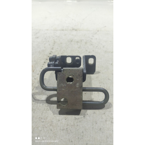 Dobradiça Inferior Porta Traseira Esquerda Jetta 2008 