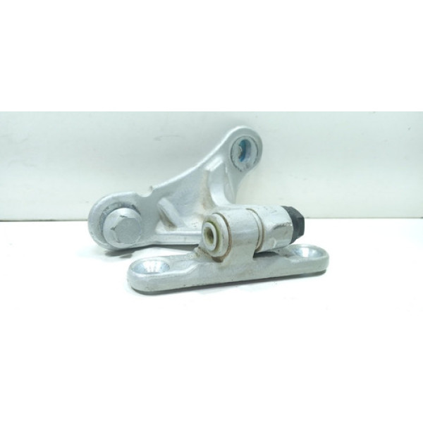 Dobradiça Porta Dianteira Direita Superior Mercedes A200