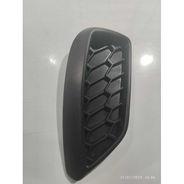 Acabamento Direito Farol De Milha Fiat Argo Drive 1.0  2020 Preto Direito