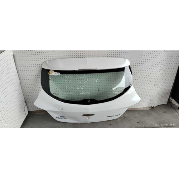 Tampa Traseira Chevrolet Onix Ltz Hatch 2017