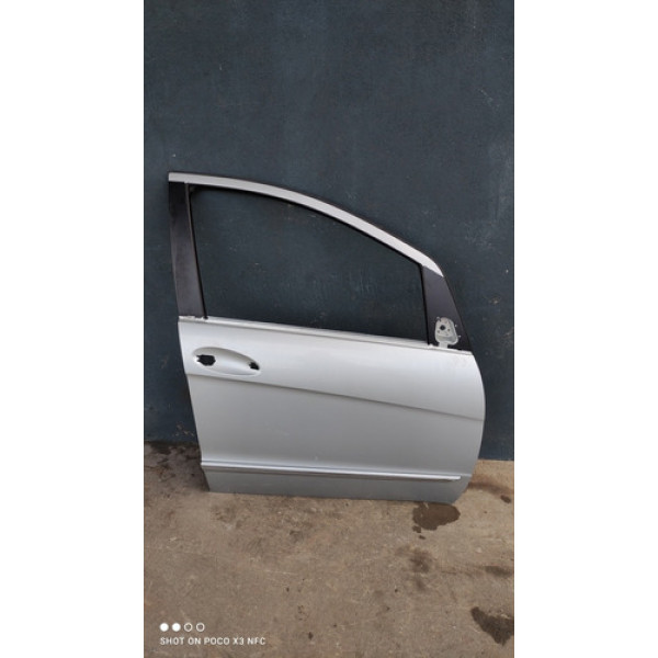 Porta Dianteira Direita Mercedes A200 2001-2006  Dianteira Direito Prateado