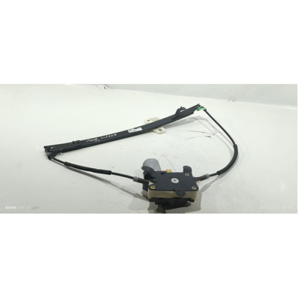 Máquina De Vidro Dianteiro Direito Ford Fiesta 2003