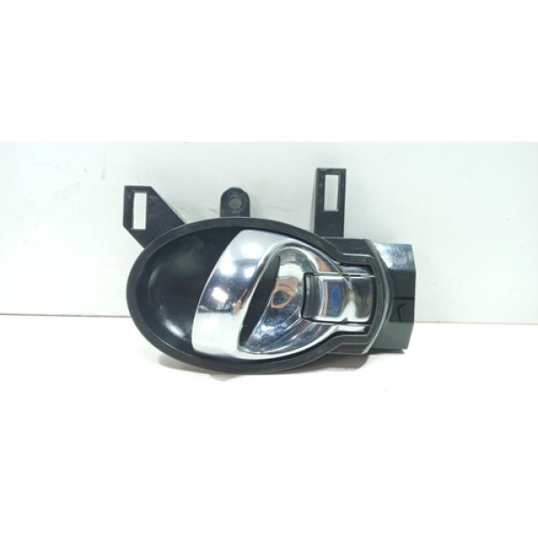 Maçaneta Interna Porta Traseira Esquerda Nissan Versa  Traseira