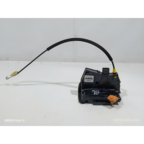 Fechadura De Porta Dianteira Direita Gm Onix 2015/2018