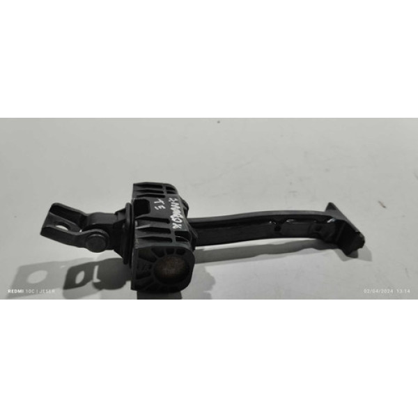 Limitador De Porta Traseira Esquerda Amarok Turbo  2012