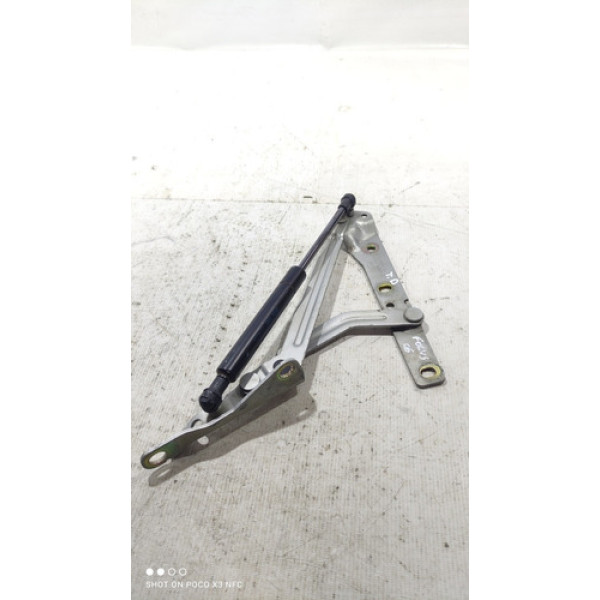 Dobradiça Lado Direito Tampa Porta Malas Ford Focus 2006 