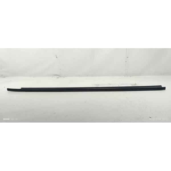 Pestana Externa Dianteira Direita Nissan Versa 2018