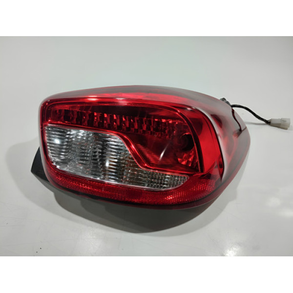 Lanterna Direita Renault Kwid 2017/2022 (original) Direito/passageiro Vermelho