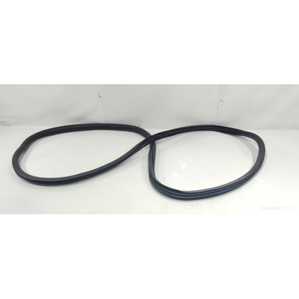 Borracha Porta Carrocer Dianteira Direita Peugeot 2008 2019