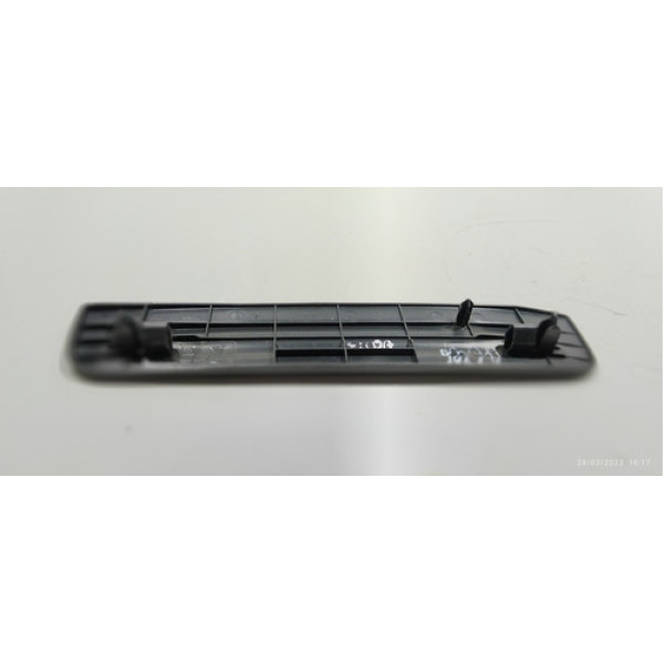 Acabamento De Porta Traseira Direita Nissan Tiida 2010