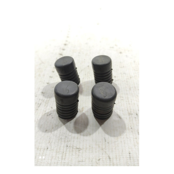 Batente Coxim Tampa Porta-malas Kia Cerato 2012 