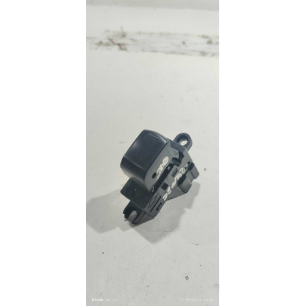 Botão Do Vidro Elétrico Traseiro Direito Nissan Sentra 2008