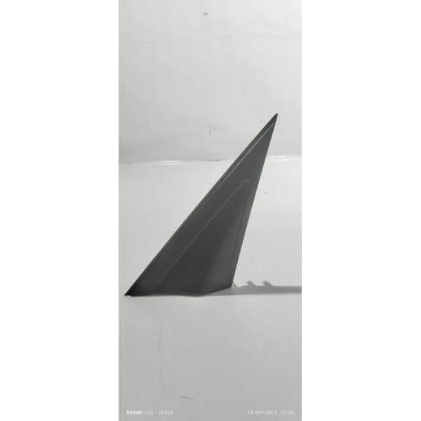 Moldura Do Retrovisor Direito Hyundai Hb20 2018